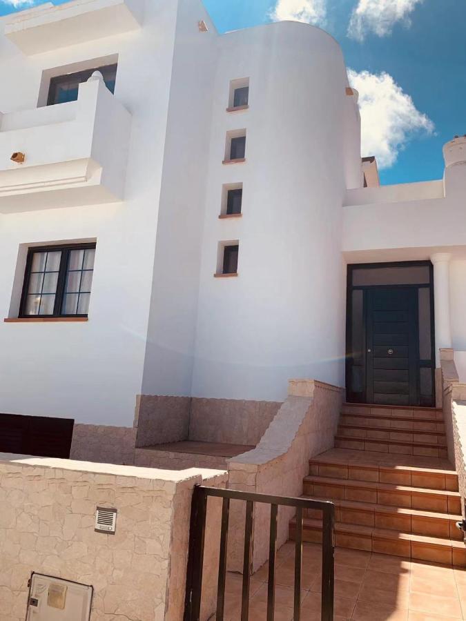 Villa Lin House à Corralejo Extérieur photo